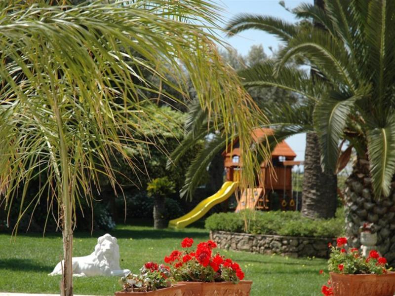 Charme Hotel Villa Principe Fitalia ฟานูซา ภายนอก รูปภาพ